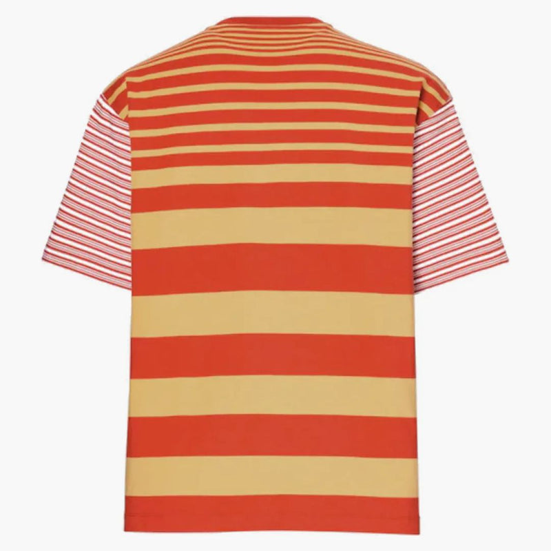 T-shirt della crena di confine uniqlo x marni (dimensionamento asiatico) rosso