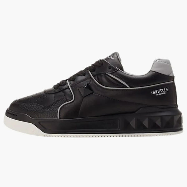 Valentino Garavani One Stud Low Top Black Grey