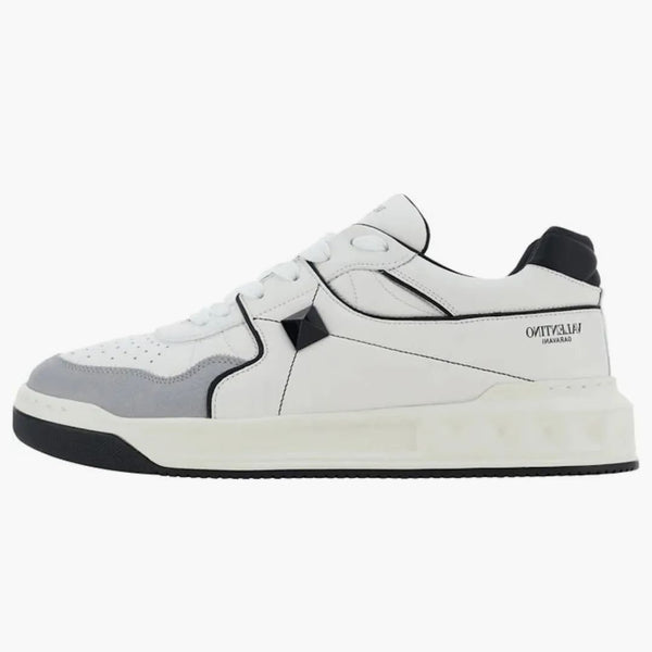 Valentino One Stud Low Teniska bílá černá šedá