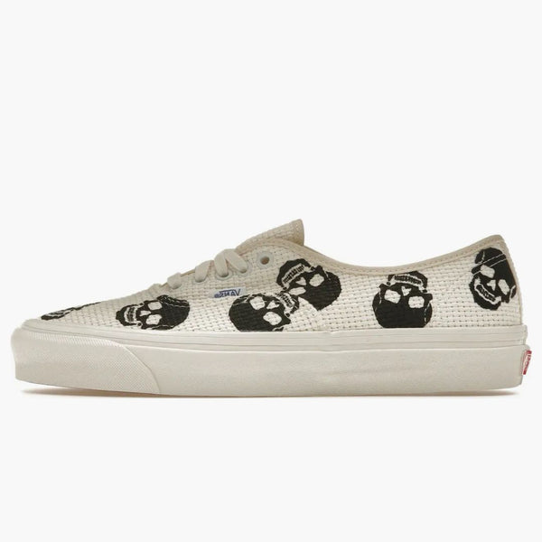 Vans Authentic 44 Dx Needlepoint Skulls