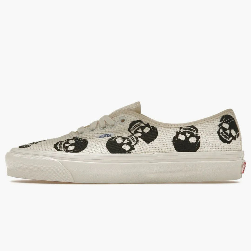 Vans Authentic 44 Dx Needlepoint Skulls