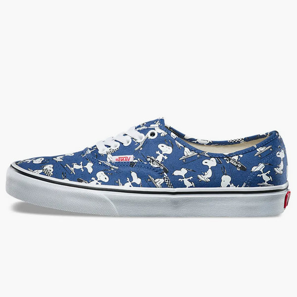 Vans Authentic Peanuts Snoopy Skating