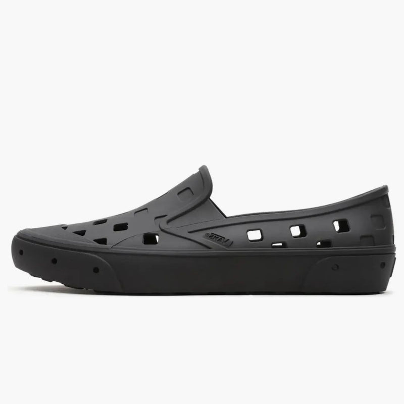 Vans Trek Slip-on Triple Black