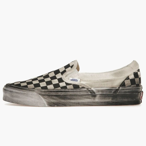 Vans Vault och OG Classic Slip-On LX Stressed Black Checkerboard