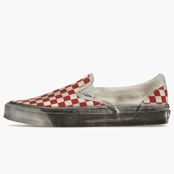 Vans Vault och OG Classic Slip-On LX Stressed Red Checkerboard