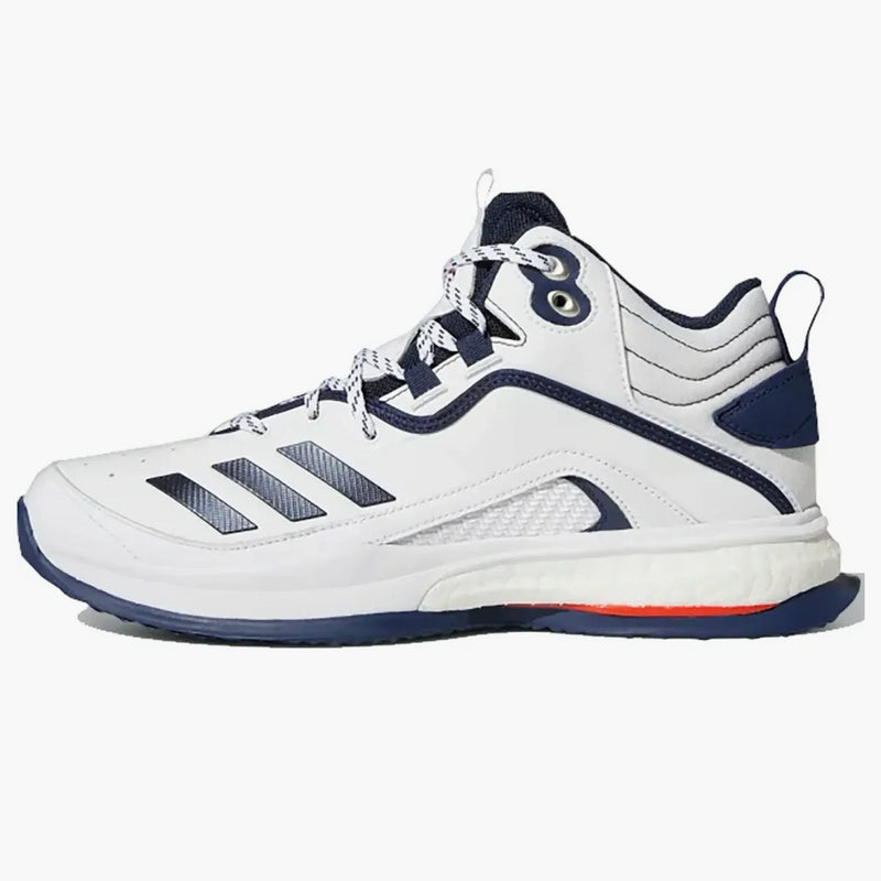Adidas ikon 6 torvtränare kage moln vit