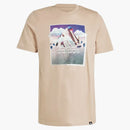 Adidas krajina odznak grafické tričko Magic Beige