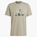 Adidas Train Essentials Camo Graphic Logo Tričko stříbrné oblázky