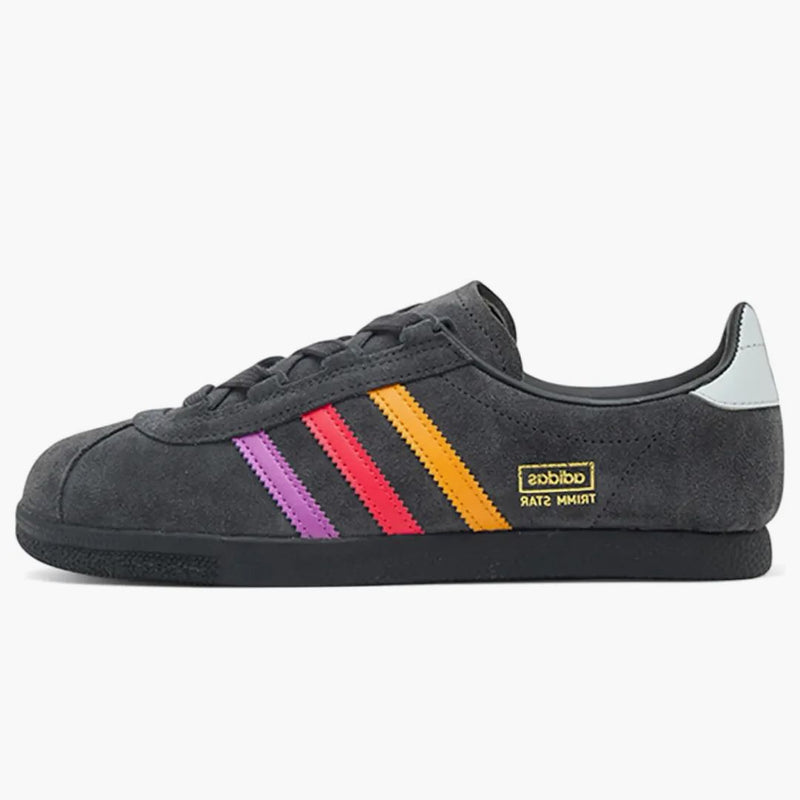 Dimensione delle stelle di Adidas Trimm? VHS nero