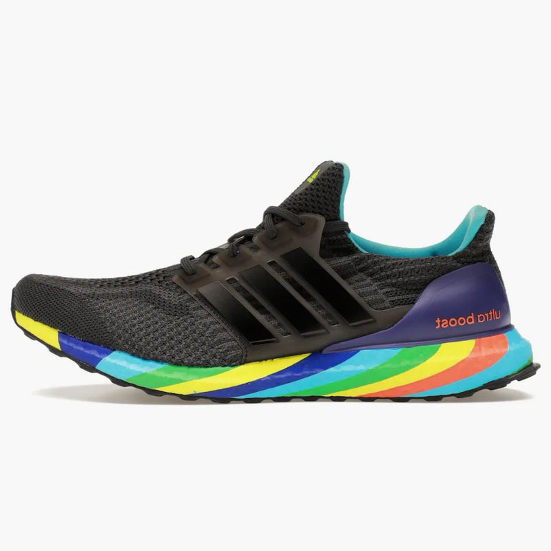 Adidas Ultra Boost 5.0 DNA Pride Pride Carbon