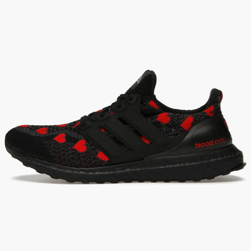 Adidas Ultra Boost 5.0 DNA Valentýna