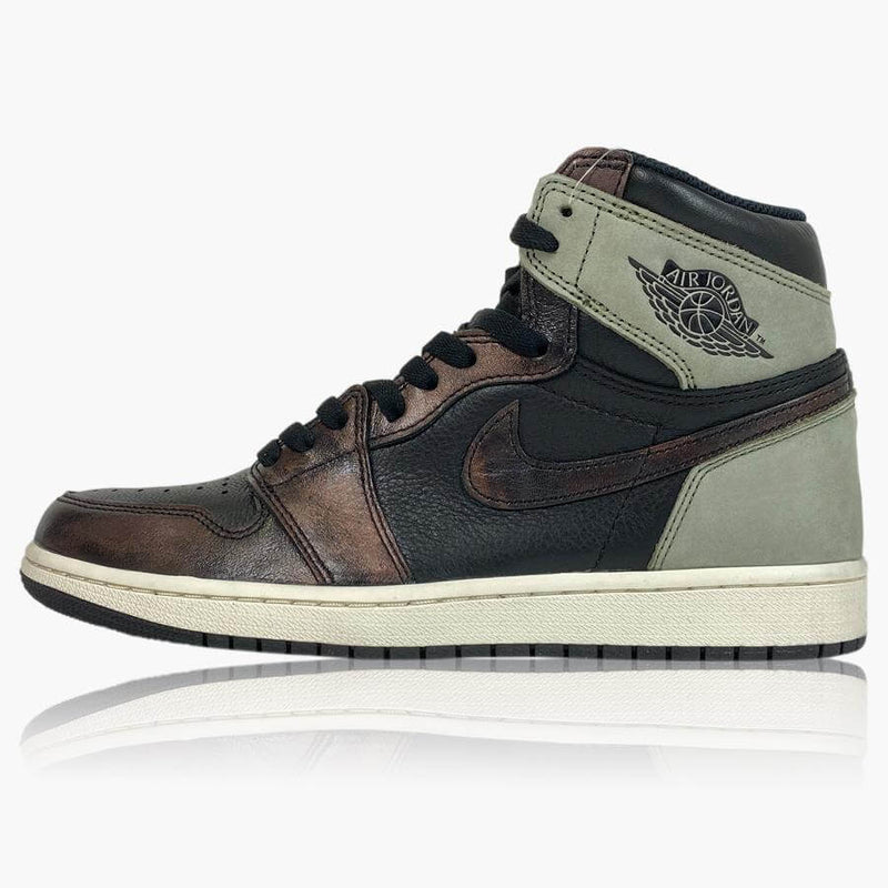 Kaufe den Air Jordan 1 High Patina bei HYPENEEDZ