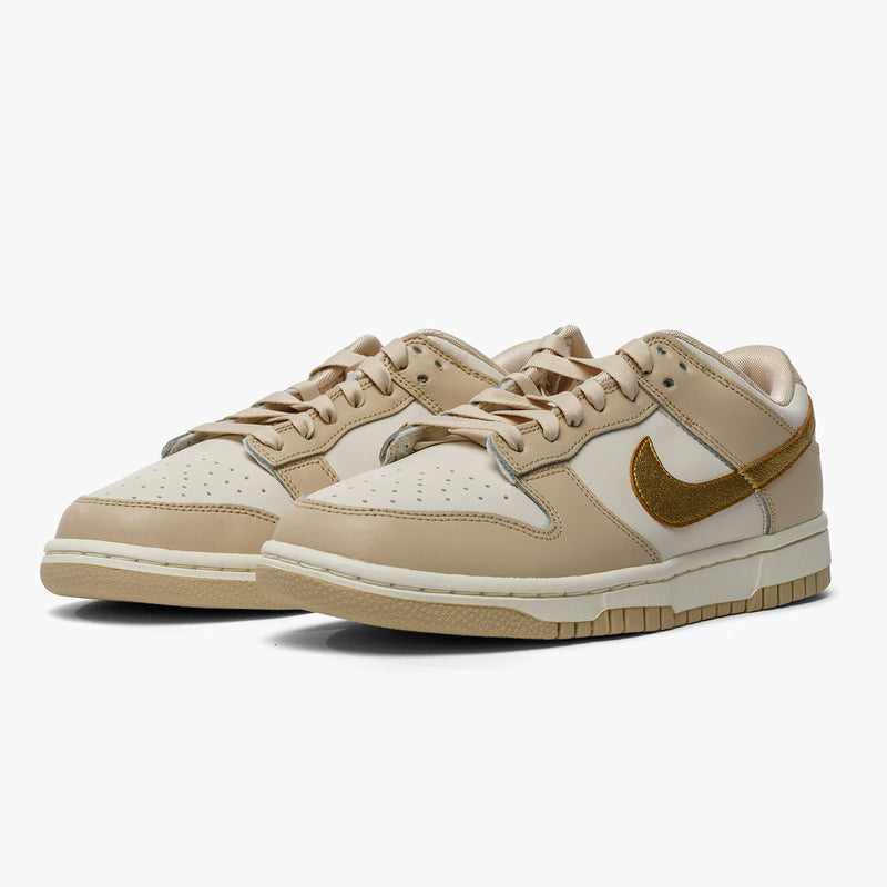 Nike Dunk Low Phantom Metallic Gold (W) Seitenansicht