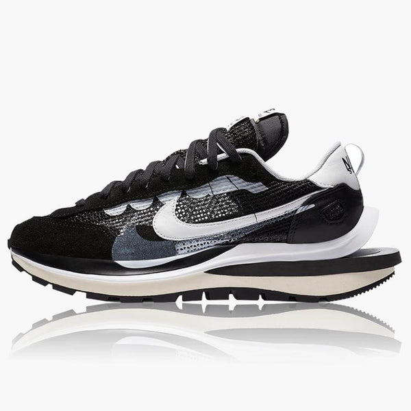 Nike sacai outlet